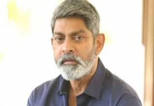தூய்மை பணியாளரின் மகள் ஐஏஎஸ் படிக்க ஜெகபதிபாபு உதவி