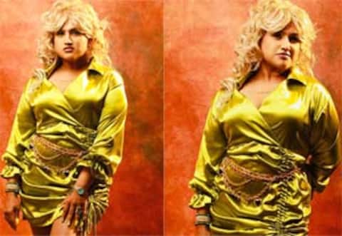 வித்தியாசமான ஹேர் ஸ்டைலில் வனிதாவின் போட்டோஷூட்