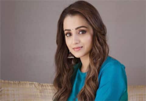 கடும் குளிரில் விஜய் படக்குழுவினர் அவதி: சென்னை திரும்பினார் த்ரிஷா
