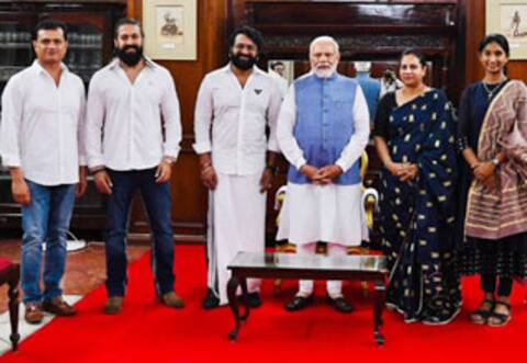 பிரதமர் மோடியை சந்தித்த கன்னட திரையுலகினர்