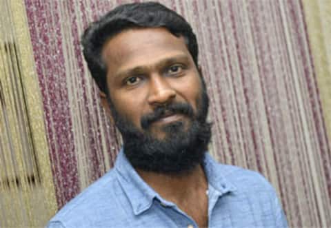 நிலமெல்லாம் ரத்தம் - ஆரம்பமானது தலைப்பு சர்ச்சை