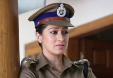 அதிரடி போலீஸ் அதிகாரியாக மாறிய ராய் லட்சுமி