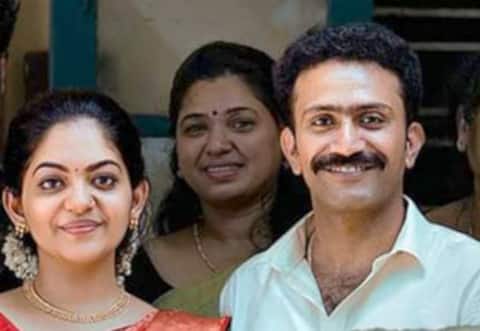 யாரோ ஒருவரிடம் தான் குழந்தை வளர வேண்டும் : தசரா வில்லன் நடிகர் ஓபன் டாக்