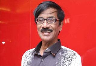நடிகர் மனோபாலா உடல் தகனம்: ஏராளமானோர் அஞ்சலி