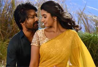 சிம்ரன் மாதிரியே பிரியா பவானி சங்கர் இருக்காங்க - எஸ்ஜே சூர்யா