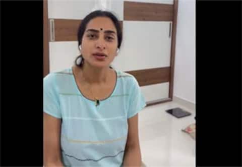 சர்ச்சைகளைக் கிளப்பாதீர் : நடிகை சுரேகா வாணி வேண்டுகோள்