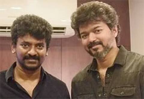 நெல்சனை வாழ்த்திய விஜய்