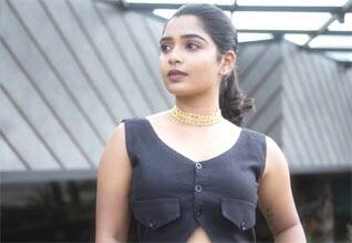 தனி ஹீரோயினாக ஜெயிப்பாரா கவுரி கிஷன்