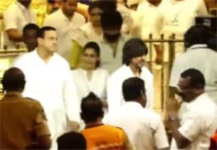 திருப்பதி ஏழுமலையான் கோயிலில் தரிசனம் செய்த ஷாரூக்கான் - நயன்தாரா