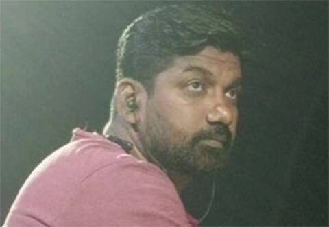 ஈரமான ரோஜாவே 2-வில் மீண்டும் இயக்குநர் மாற்றம்
