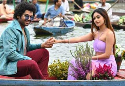 ஜப்பானில் புதுமையான காதல்: அனு இம்மானுவேல்