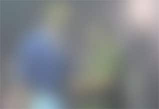 மீண்டும் இயக்குனரிடம் சரண்டர்