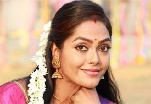 நடிகைகள் என்றாலே தவறான எண்ணம் தான் : ஜெயலெட்சுமி பேட்டி