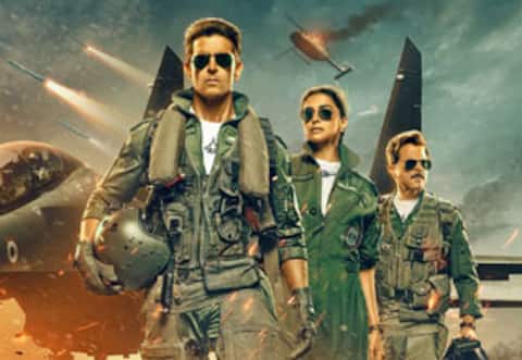 100 கோடி கிளப்பில் இணைந்த பைட்டர்