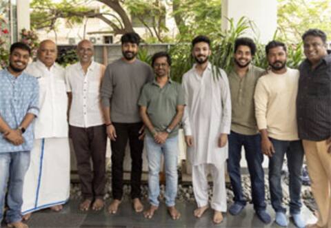 சம்திங் ஸ்பெஷல் - ஏஆர் முருகதாஸ்