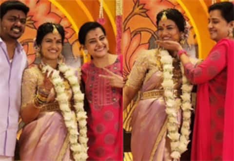 கோலாகலமாக நடந்த ஸ்ரீதேவி அசோக் வளைகாப்பு நிகழ்ச்சி