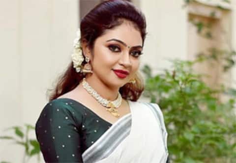 விபத்தில் சிக்கிய அருந்ததி நாயர் : சிகிச்சைக்கு உதவி கேட்கும் குடும்பத்தினர்