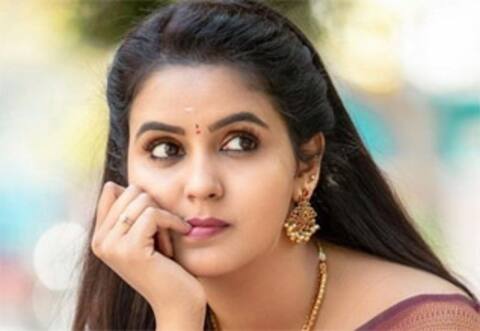 சைத்ரா ரெட்டிக்கு நிகழ்ந்த அதிர்ச்சி சம்பவம் : இன்ஸ்டாகிராமில் உருக்கம்