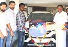 ஒரு நொடி இயக்குனருக்கு கார் பரிசளித்த தயாரிப்பாளர்