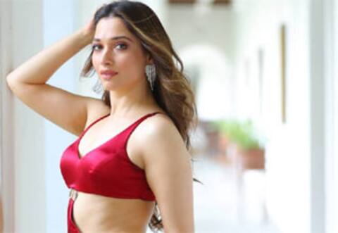 நகைச்சுவை கதாபாத்திரத்தில் தமன்னா