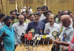 தென்னிந்திய திரைப்பட எழுத்தாளர் சங்க தலைவராக கே.பாக்யராஜ் வெற்றி