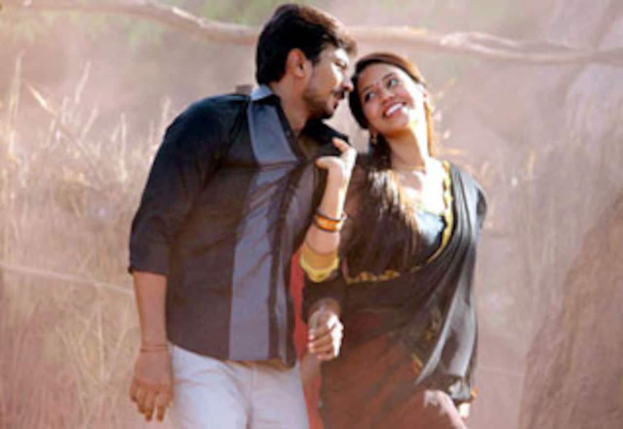 பொதுவாக எம்மனசு தங்கம்