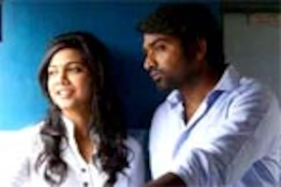 காதலும் கடந்து போகும்