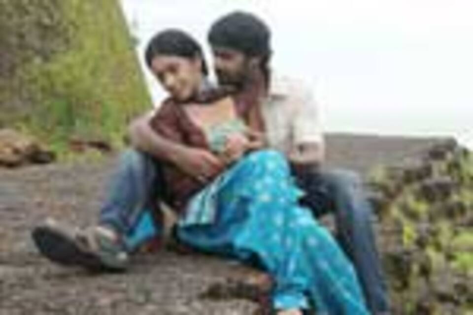 தேரோடும் வீதியிலே