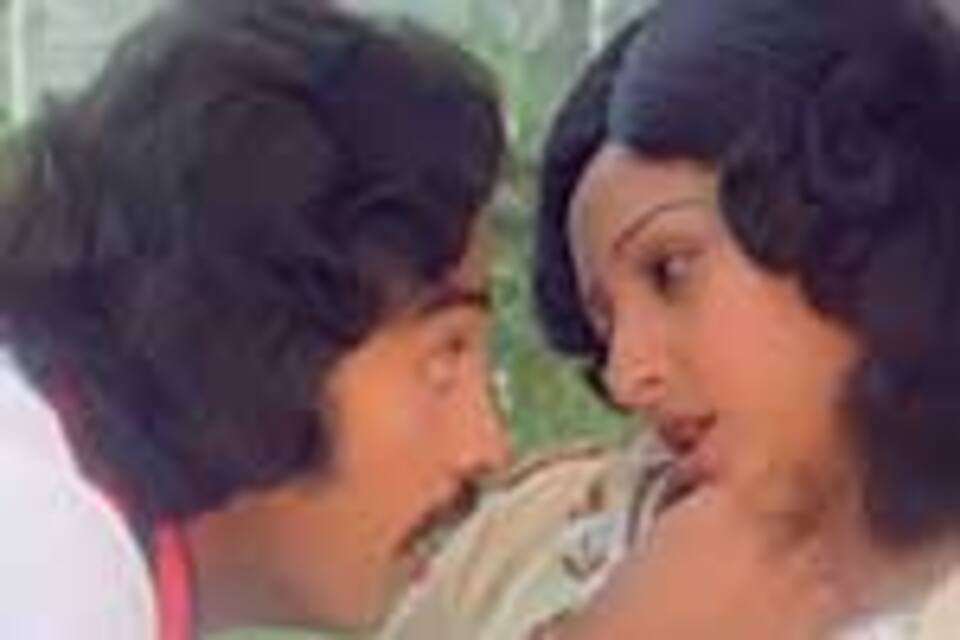 நினைத்தாலே இனிக்கும்