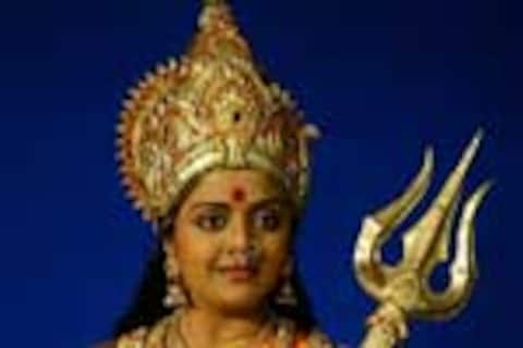 மீண்டும் அம்மன்