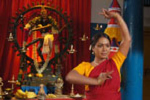 நர்த்தகி