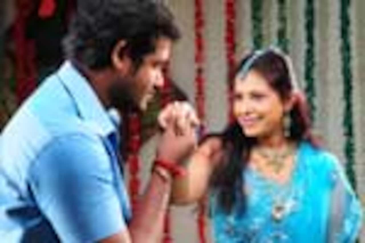 கொஞ்சம் சிரிப்பு கொஞ்சம் கோபம்