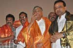 தயாரிப்பாளர் சங்கதேர்தல்: எஸ்.ஏ.சி., அணியினர் பதவியேற்பு