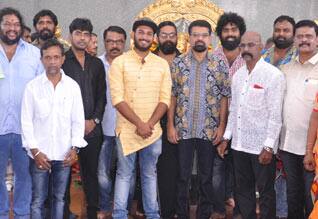 சூப்பர் பொண்ணு சுமாரான பையன் பட பூஜை