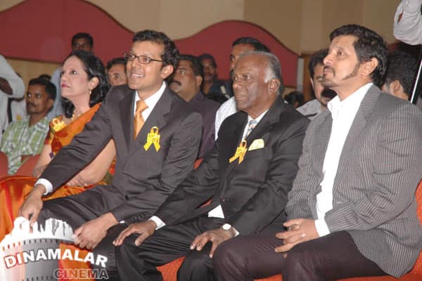 ஹெபடைட்டிஸ் - பி பிரச்சாரத்தில் விக்ரம்