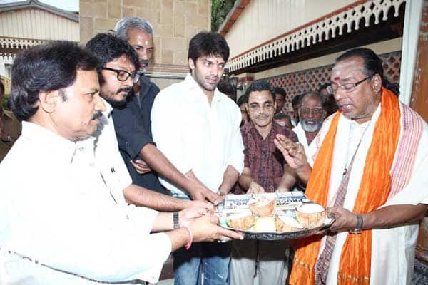 அஜித் - ஆர்யா பட பூஜை துவக்கம்