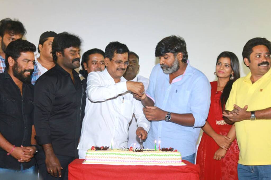 தர்மதுரை 100வது நாள் கொண்டாட்டம்