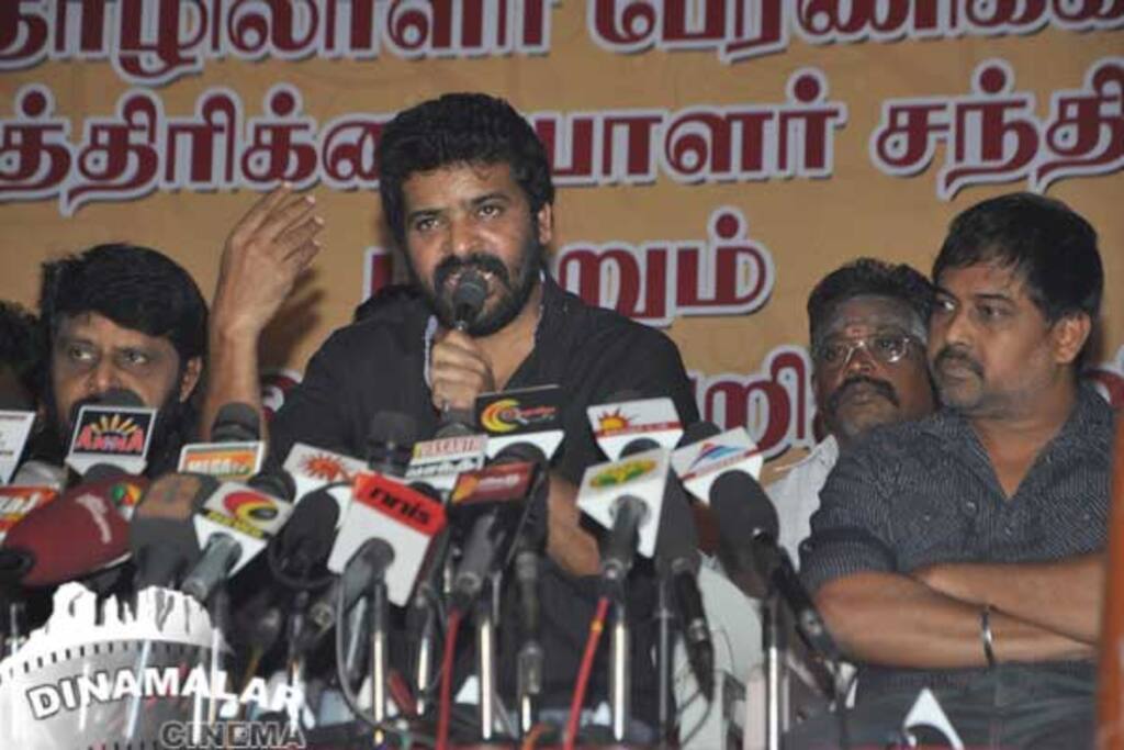 பெப்சி புதிய லோகோ அறிமுகம்