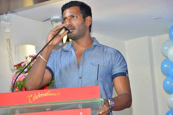 இயக்குநர் பேரரசு புத்தக வெளியீட்டு விழா