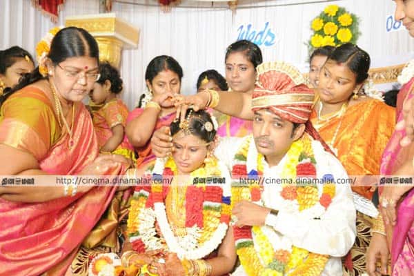 தயாரிப்பாளர் ஆறுமுககுமார் திருமணம்