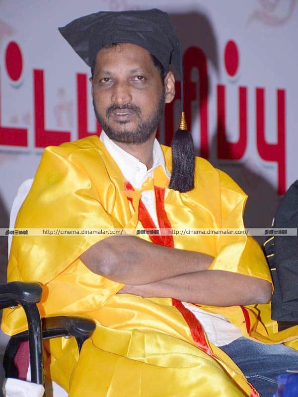 கவிஞர் நா.முத்துக்குமாருக்கு டாக்டர் பட்டம்
