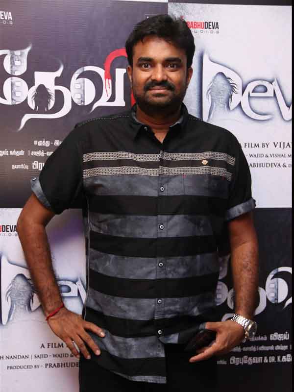 தேவி பட பிரஸ் மீட்