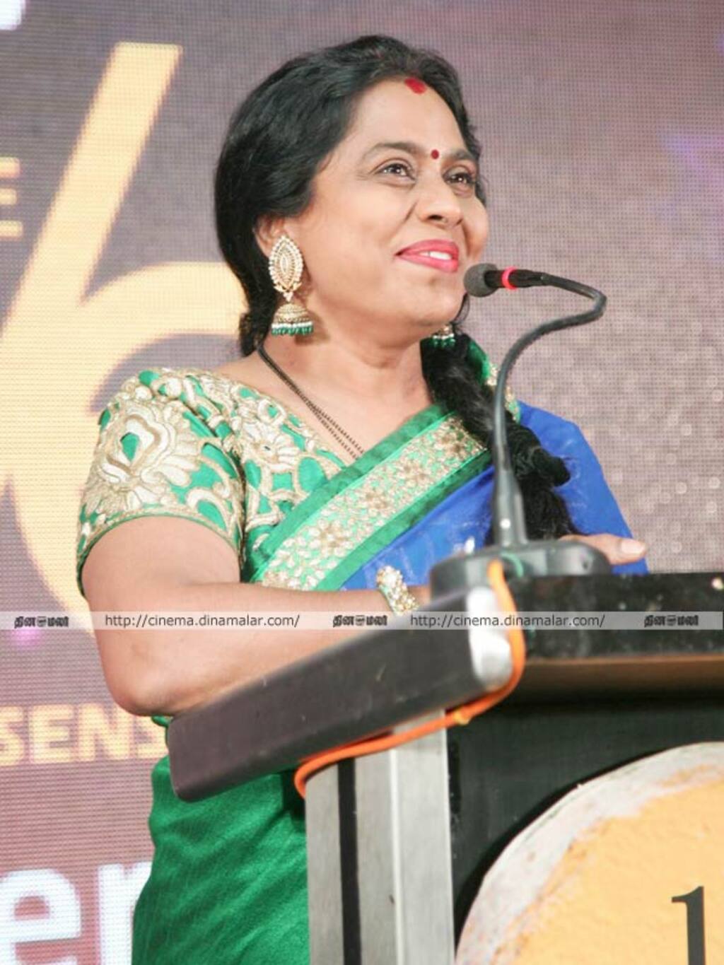 வீ மேகசினின் 10ம் ஆண்டு துவக்க விழா