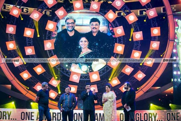 விஜய் அவார்ட்ஸ் நிகழ்ச்சி