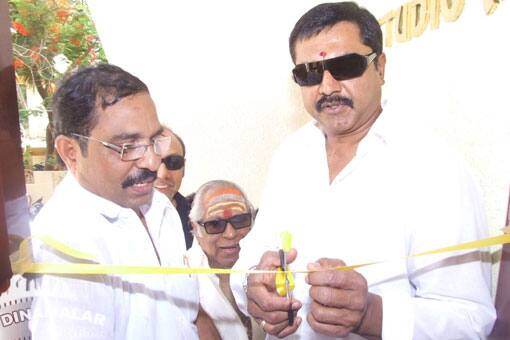 எம்.ஜி.ஆர். ஸ்டூ‌டியோ திறப்பு விழா