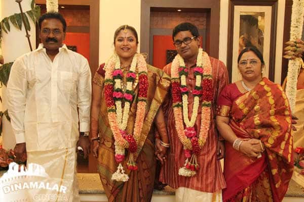 செல்வராகவன்-கீதாஞ்சலி நிச்சயதார்த்தம்
