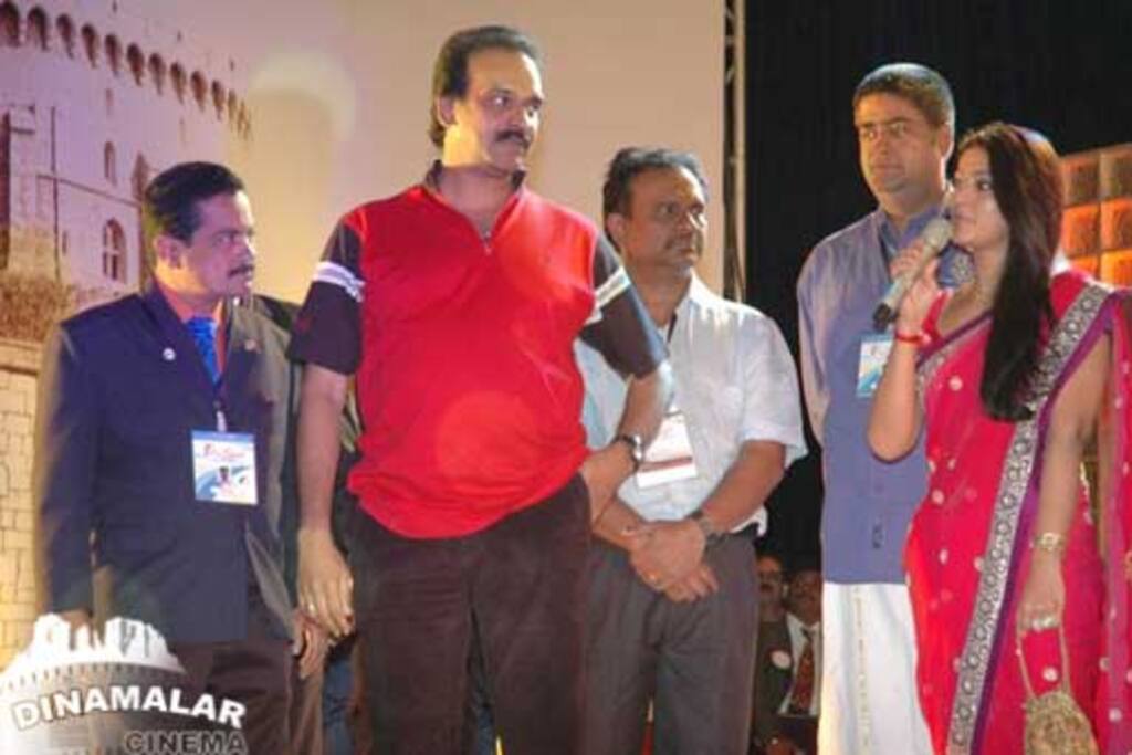 போலியோ ஒழிப்பில் சினேகா