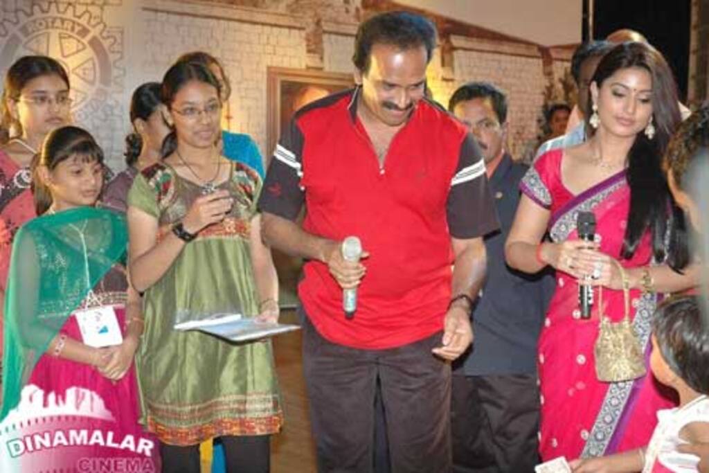 போலியோ ஒழிப்பில் சினேகா