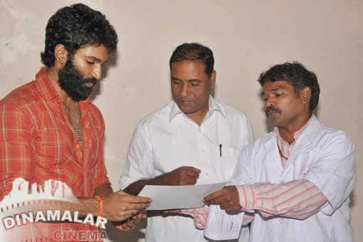 ஆதி பிறந்தநாள் கொண்டாட்டம்