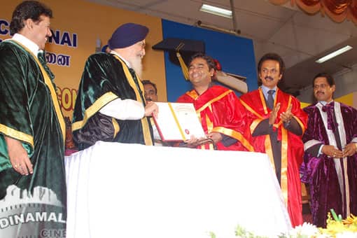 ஏ.ஆர்.ரஹ்மானுக்கு அண்ணா பல்கலை., டாக்டர் பட்டம்